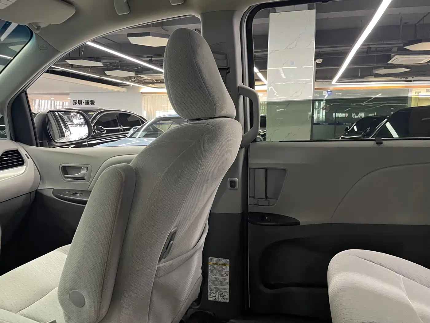 Toyota Sienna 2016 2015 3.5L 2WD LE