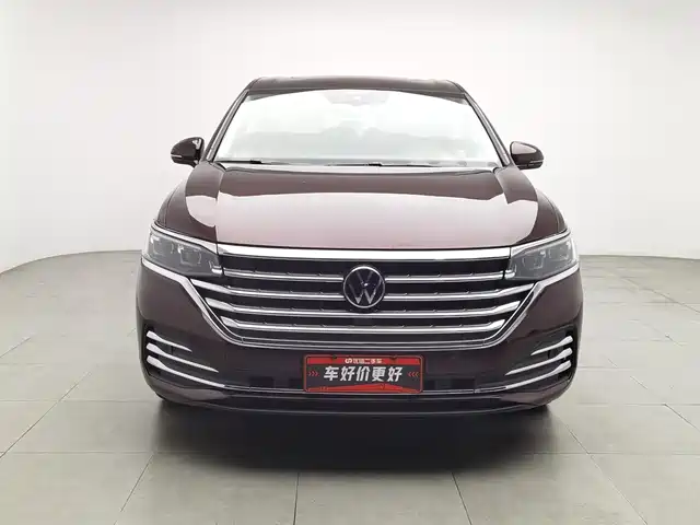 Volkswagen Viloran 2020 380TSI Premium — фото 3