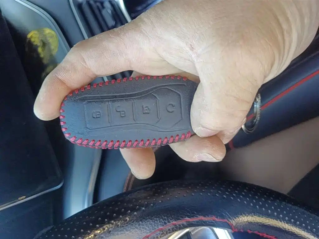 Фото 9 - BYD Song PLUS