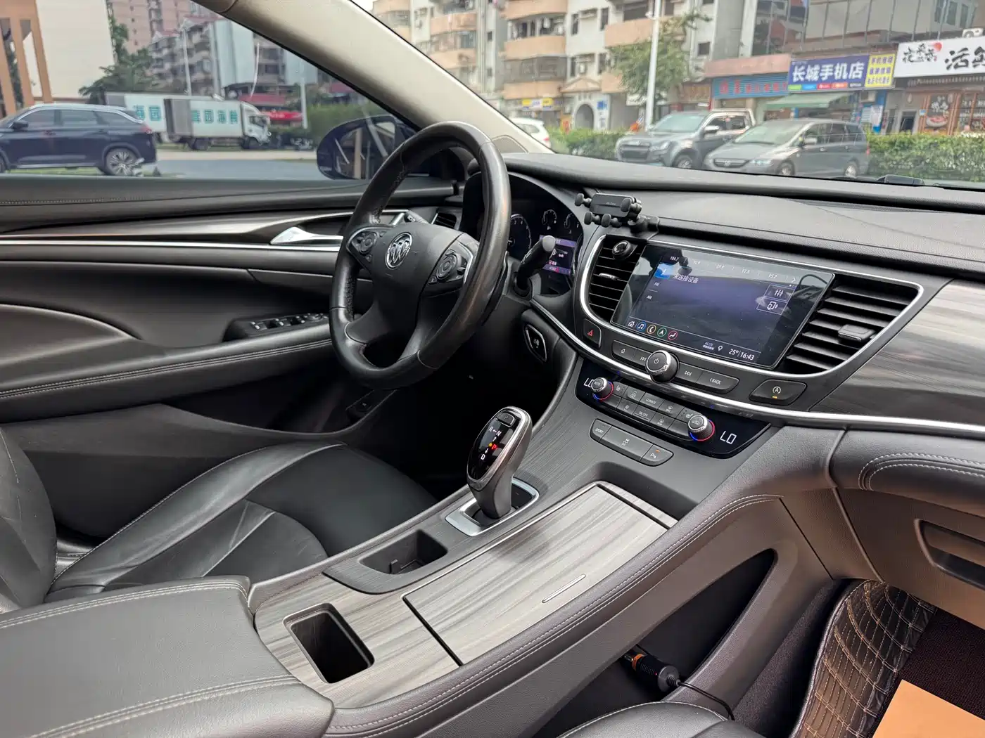 Buick LaCrosse 2020 652T Luxury фото 13