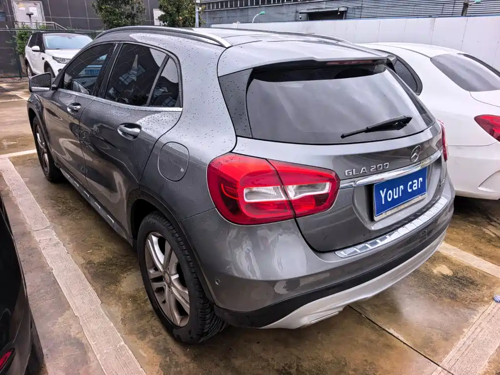 Mercedes-Benz GLA 2015 2015 GLA 200 Dynamic