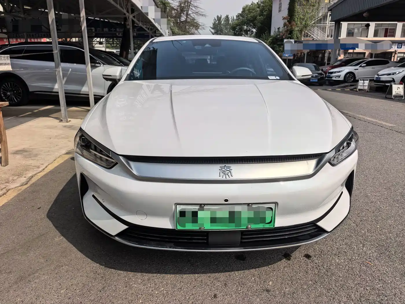Photo 2 - BYD Qin PLUS