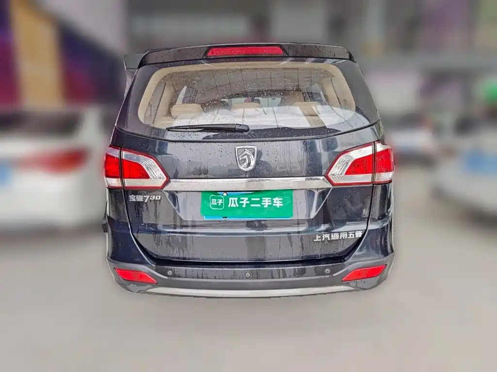 Baojun 730 2015 2014 1.5L Manual Comfort ESP Edition 7-Seater