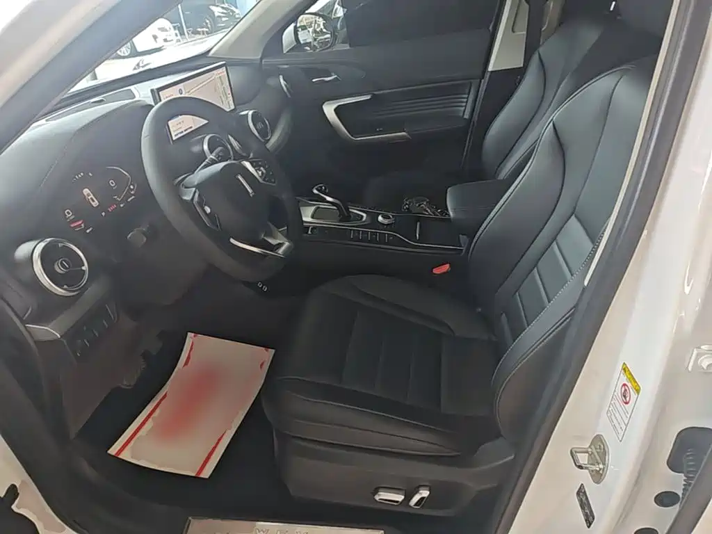 WEY VV5 2021 2021 1.5T 2WD Smart Pioneer