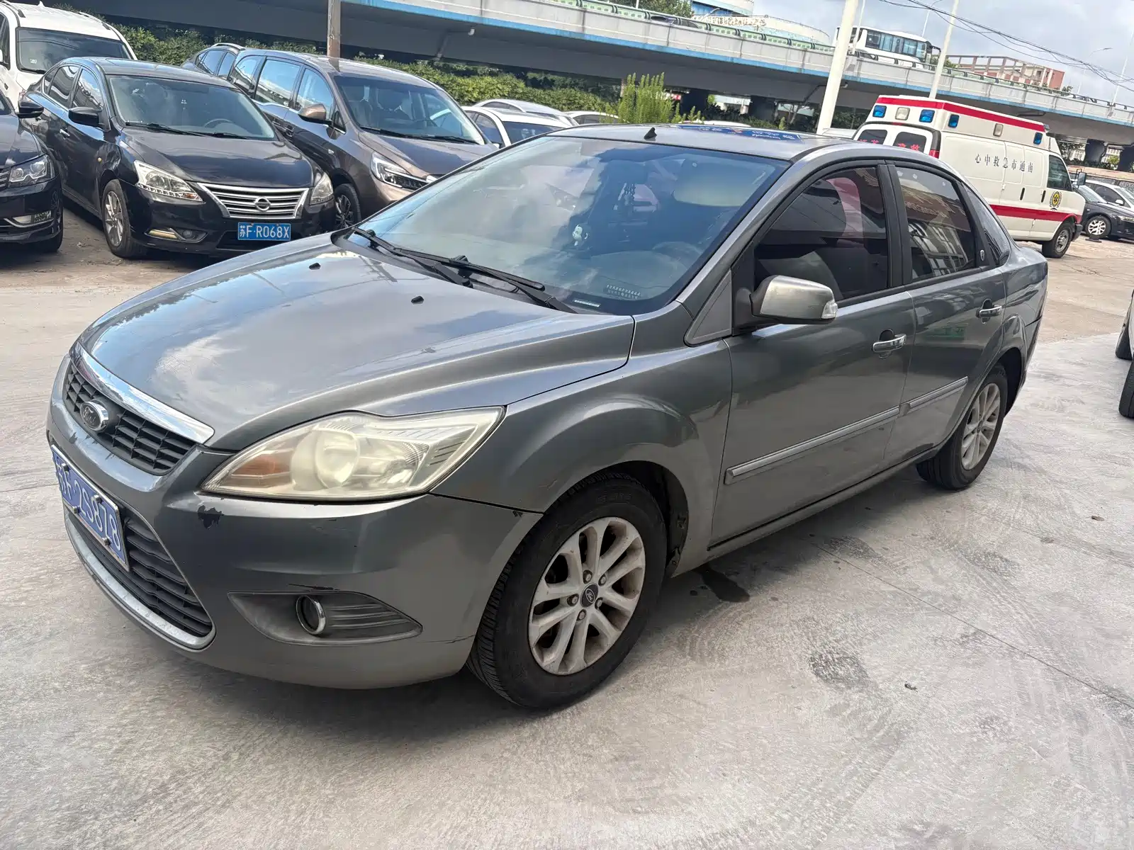 Фото 1 - Ford Focus