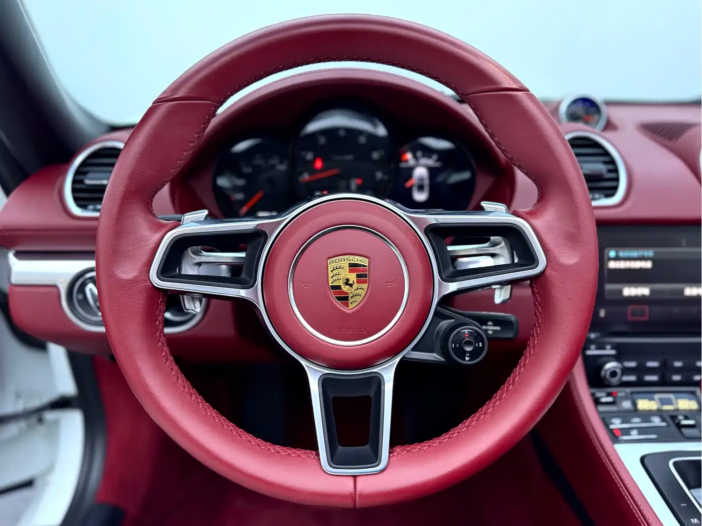 Porsche 718 2022 Boxster 2.0T фото 17