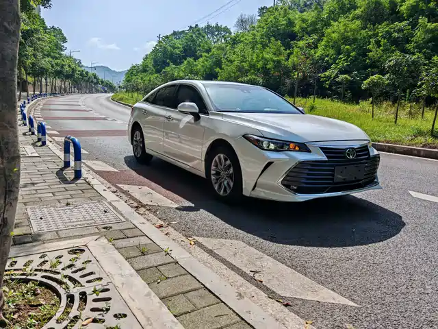 Toyota Avalon 2019 2.0L Luxury Edition (China VI)