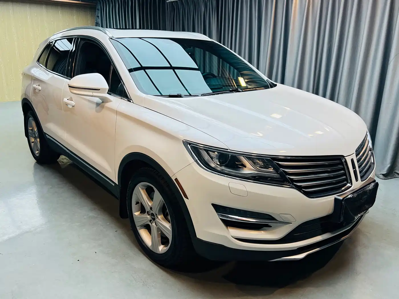 Lincoln MKC 2015 2014 2.0T 2WD Premium Edition
