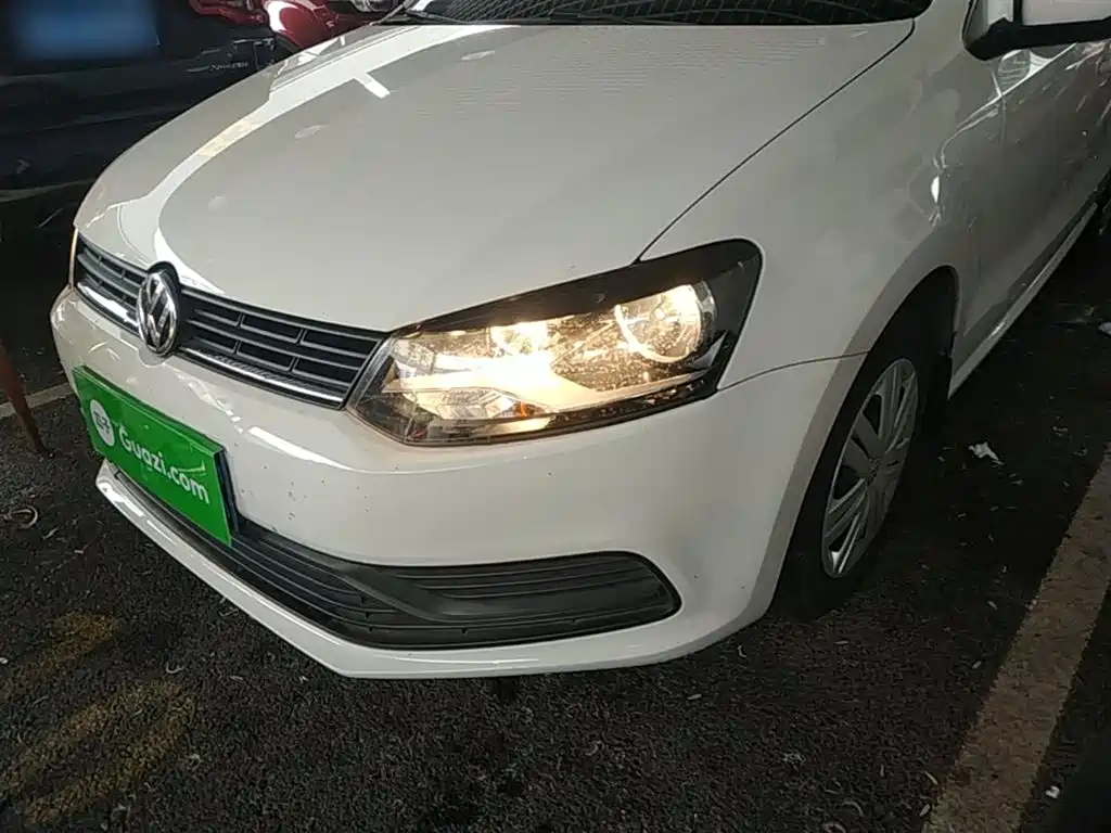Volkswagen Polo 2018 1.5L Auto Safe Drive фото 24
