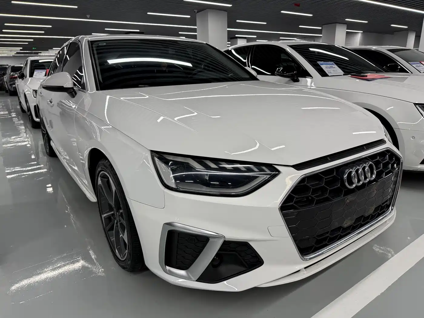 AUDI A4L