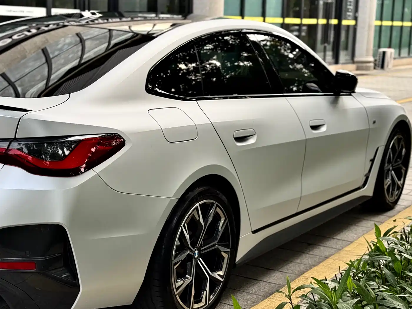 BMW 4-SERIES