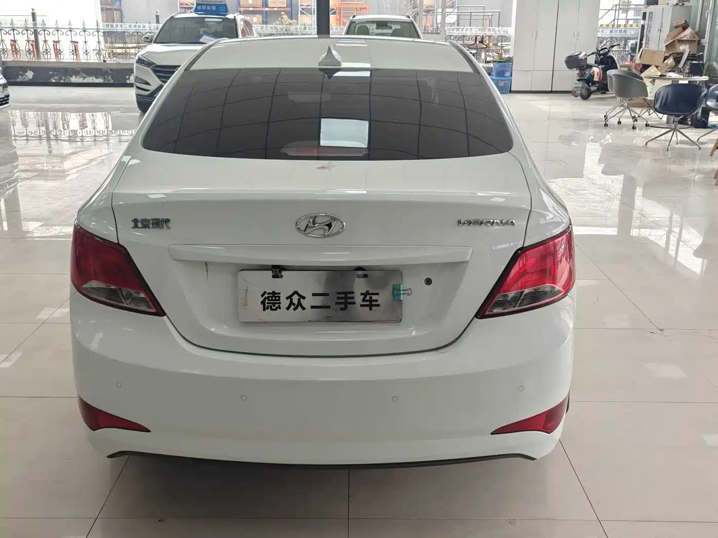 Hyundai Verna 2014 1.4L Manual Smart GLS фото 7