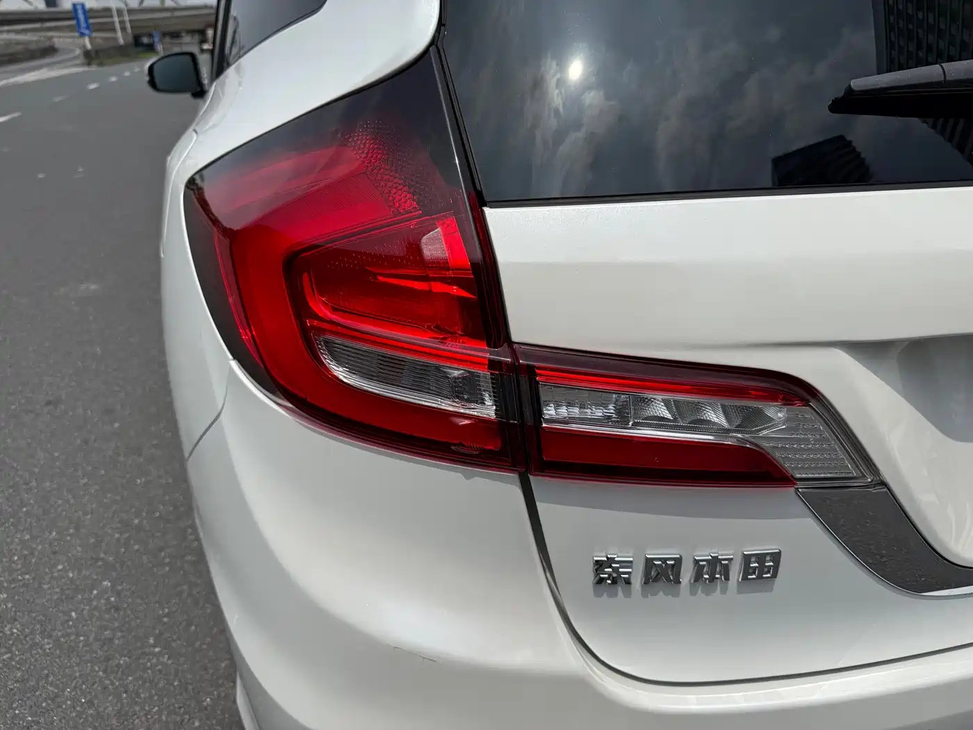 Honda Jade 2017 1.8L Automatic Comfort Edition 6-seater фото 10