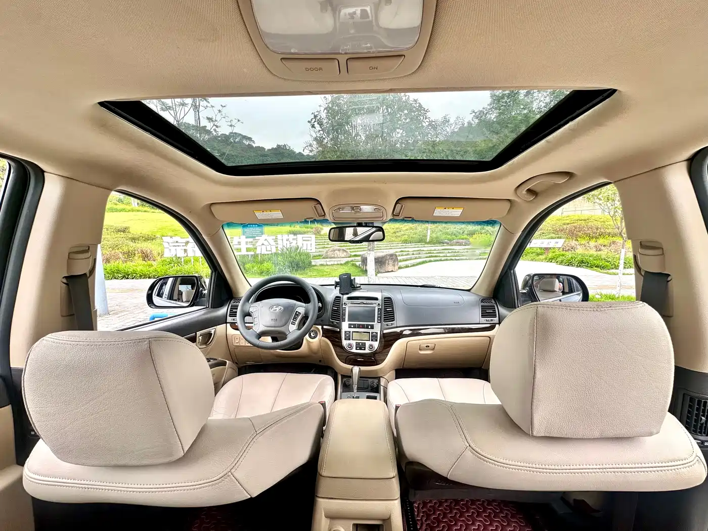 Hyundai Santa Fe Classic 2010 2.4 Comfort Edition 7-Seater 4WD фото 35