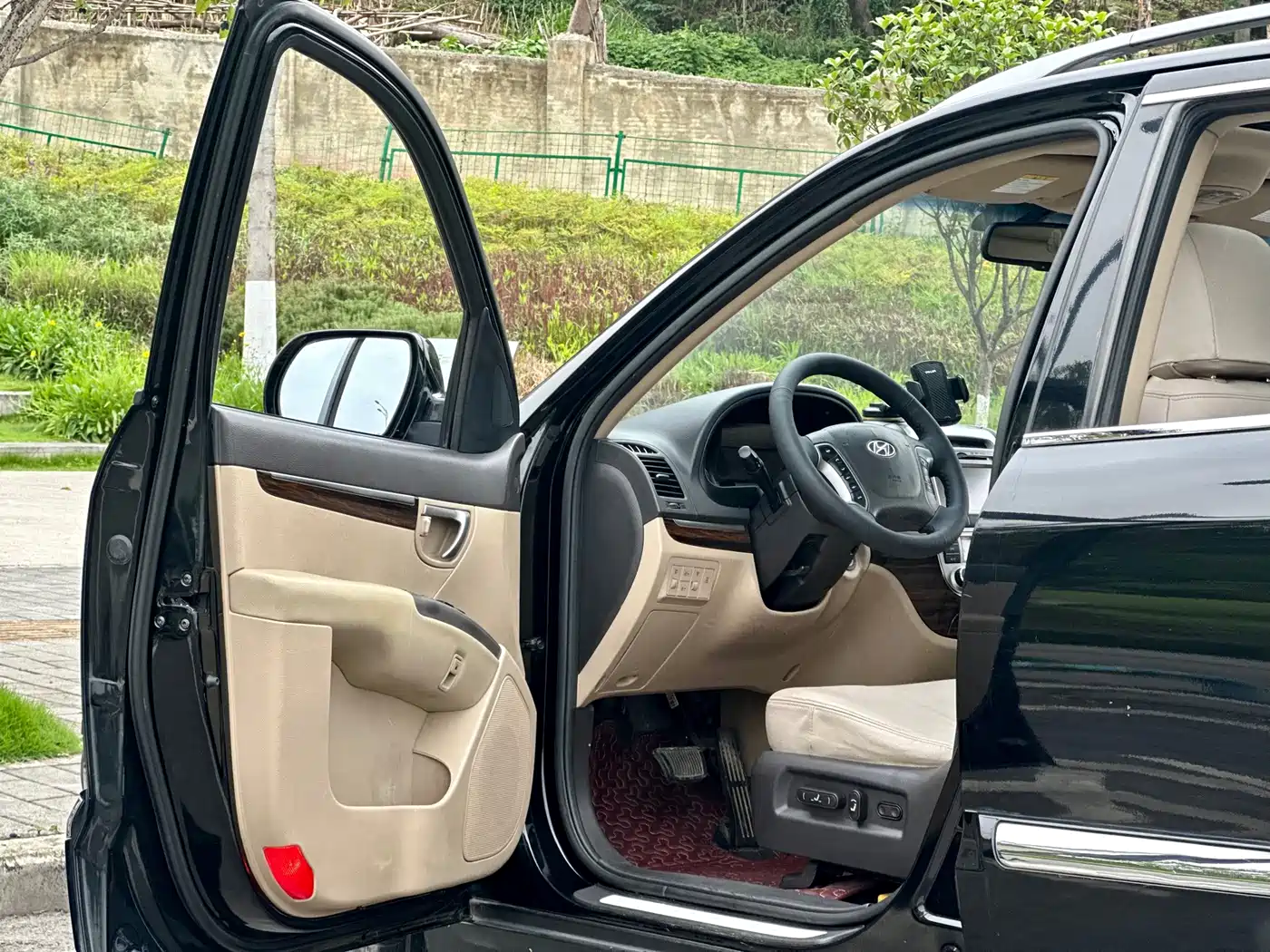 Hyundai Santa Fe Classic 2010 2.4 Comfort Edition 7-Seater 4WD фото 19