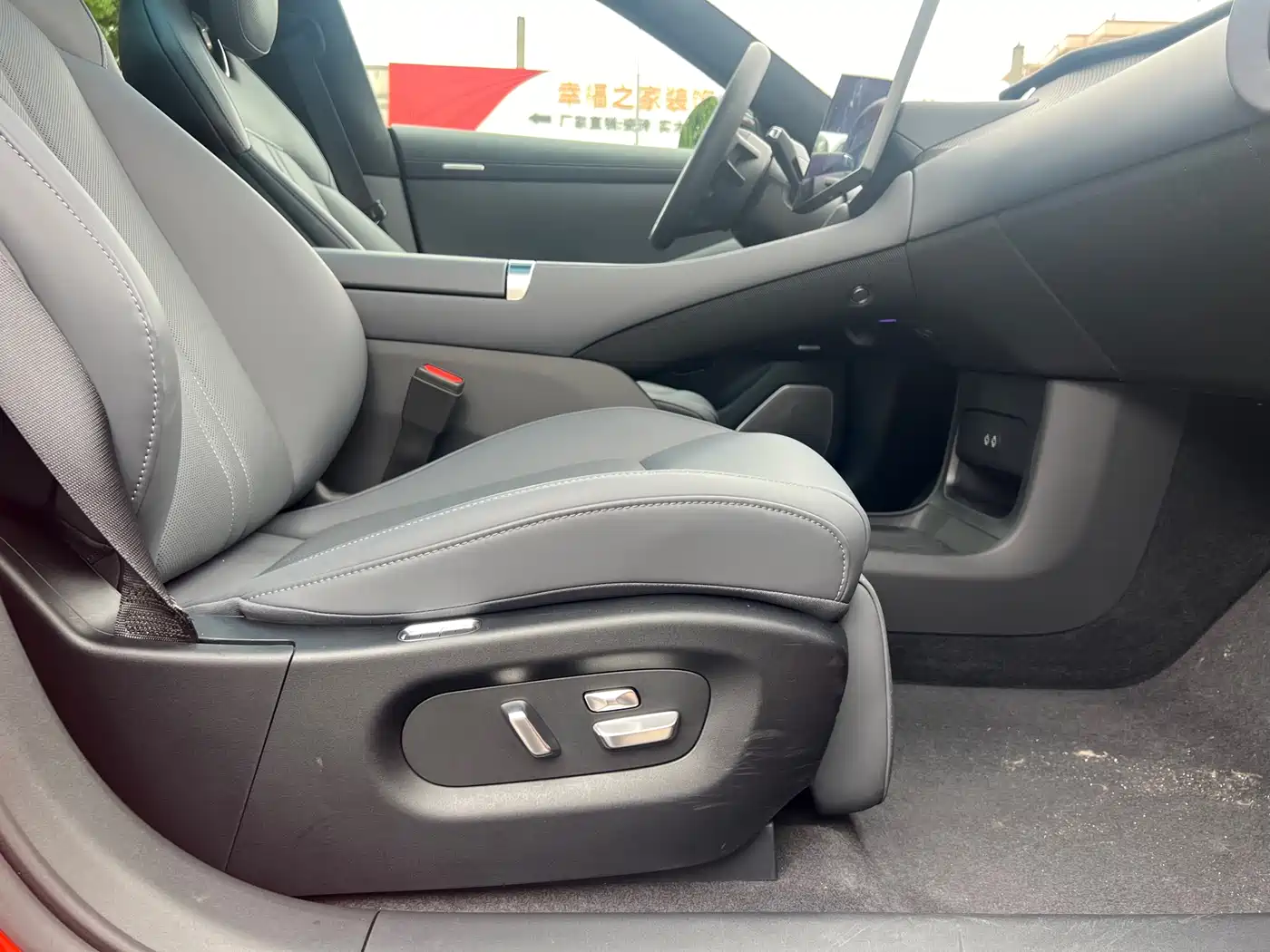 Xiaomi Auto Xiaomi YU7 2025 Ultra Long Range High Performance AWD Max Edition фото 23