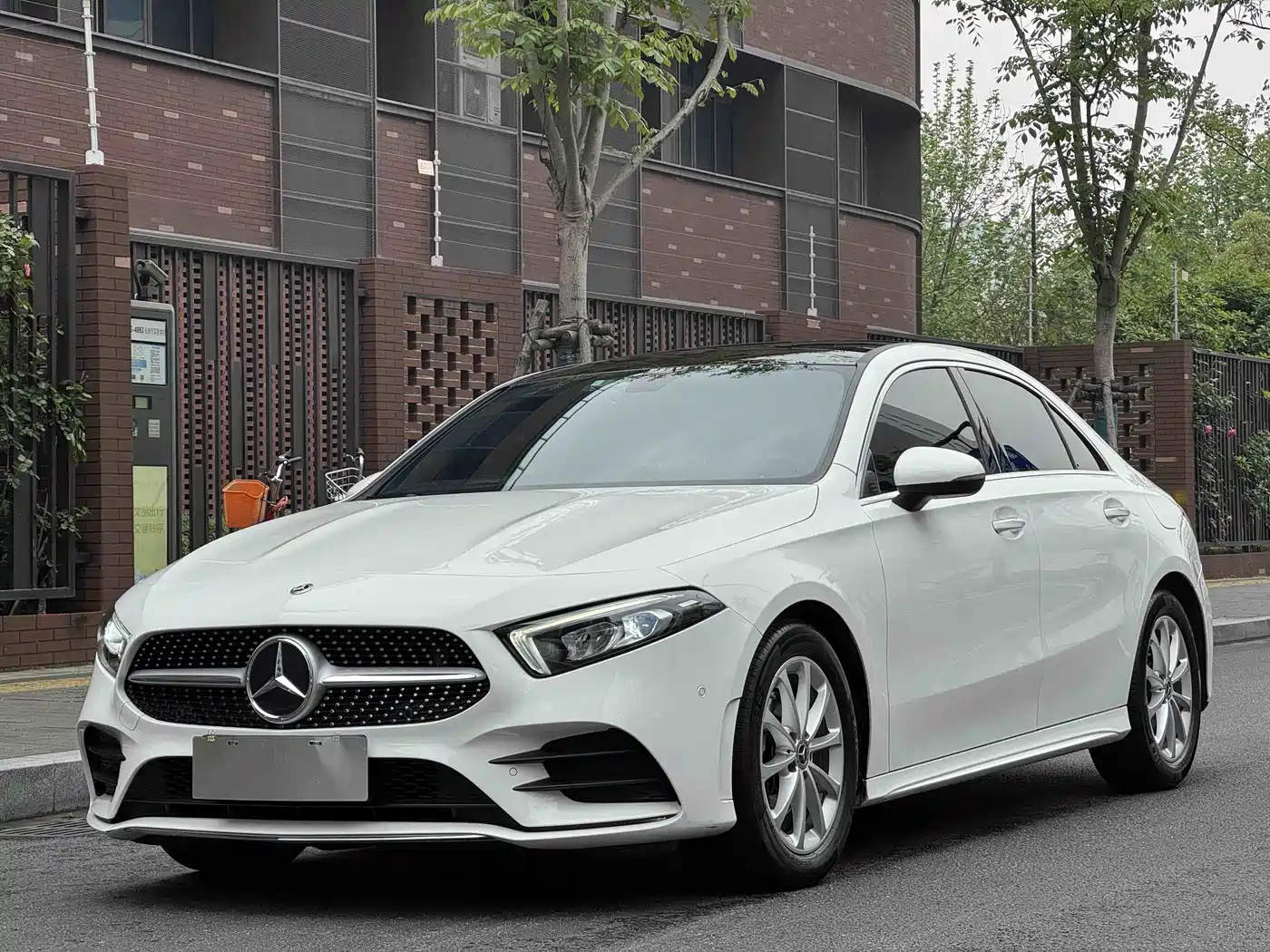 Mercedes-Benz A-Class 2021 A 200 L Sport Sedan Dynamic Type