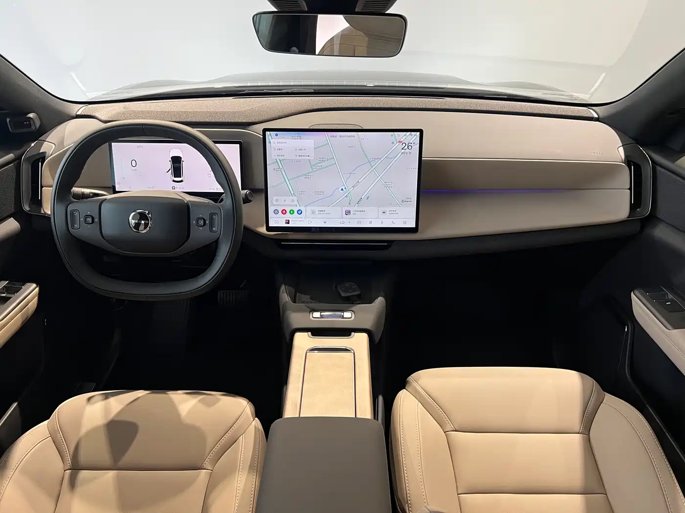 VOLVO XC70 PLUG-IN HYBRID