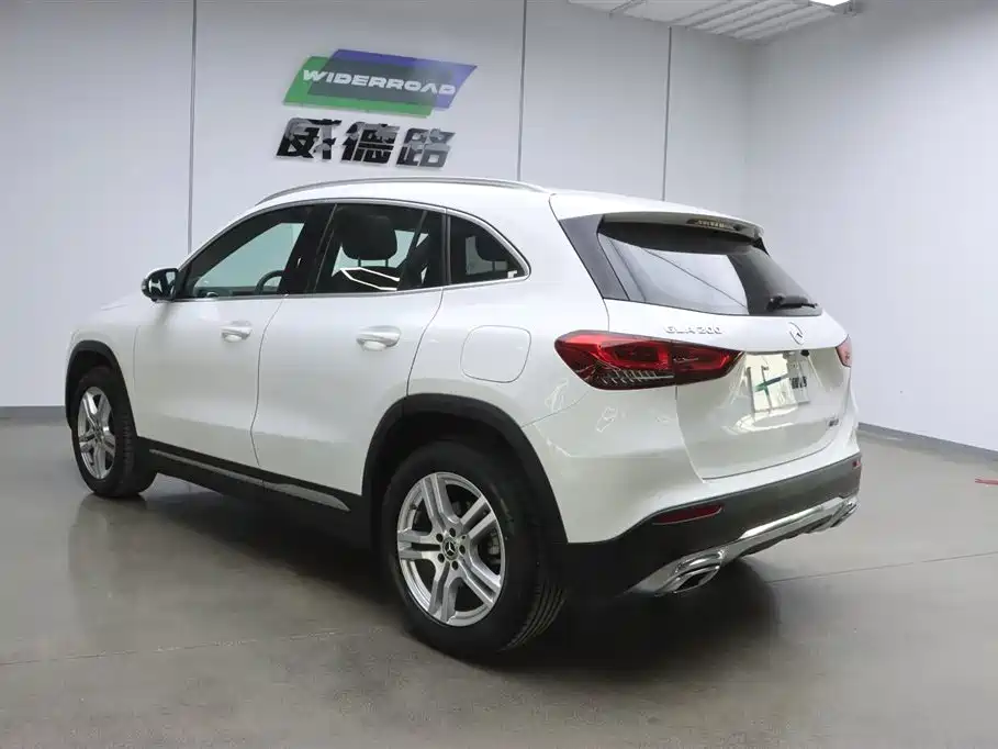 Mercedes-Benz GLA 2022 Facelift II GLA 200 фото 5