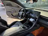 صورة 20 - Toyota Avalon