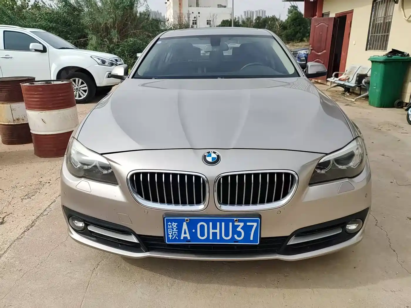 BMW 5 Series 2017 525Li Luxury Design Package фото 2