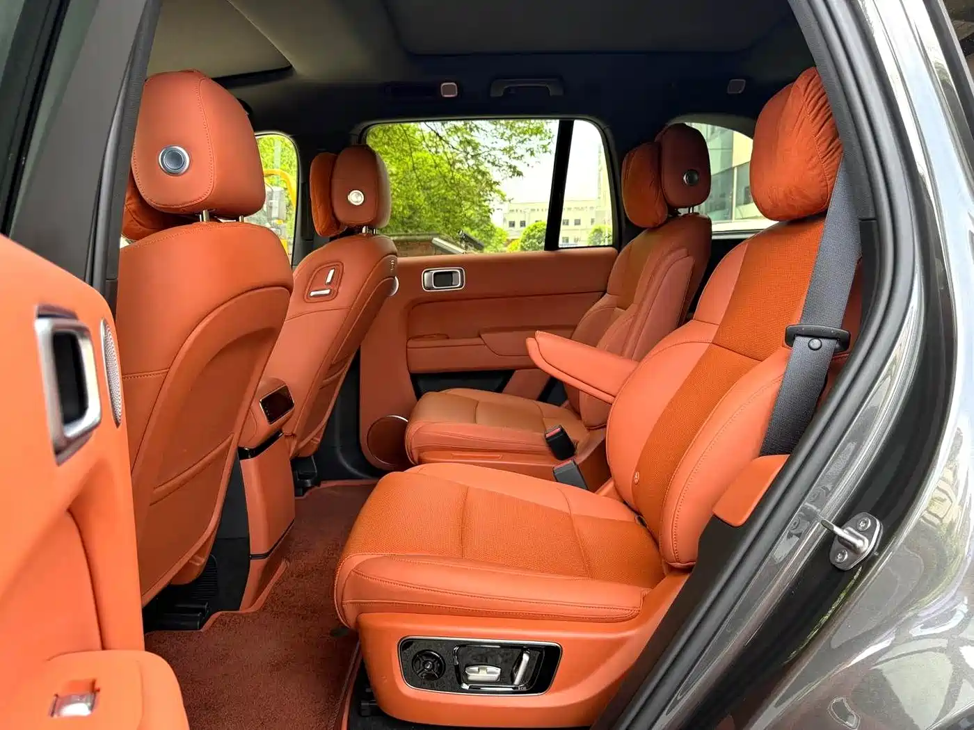 Li Auto Li L8 2025 Max Smart Renewal Edition фото 3