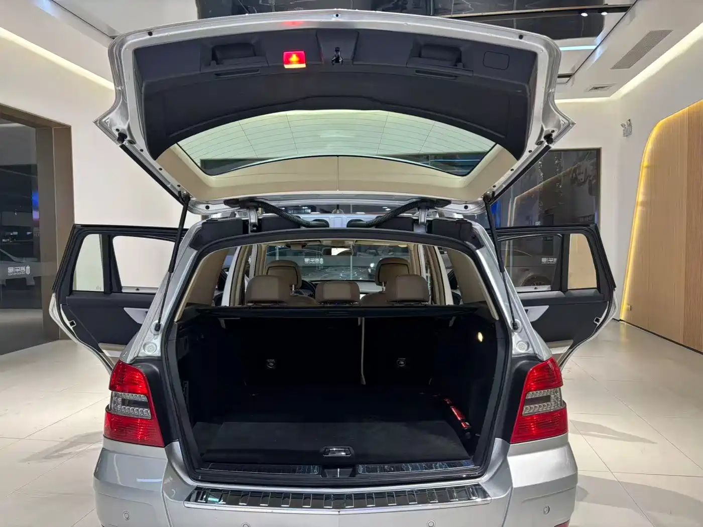 Mercedes-Benz GLK-Class (Import) 2010 GLK 300 4MATIC Fashion фото 17
