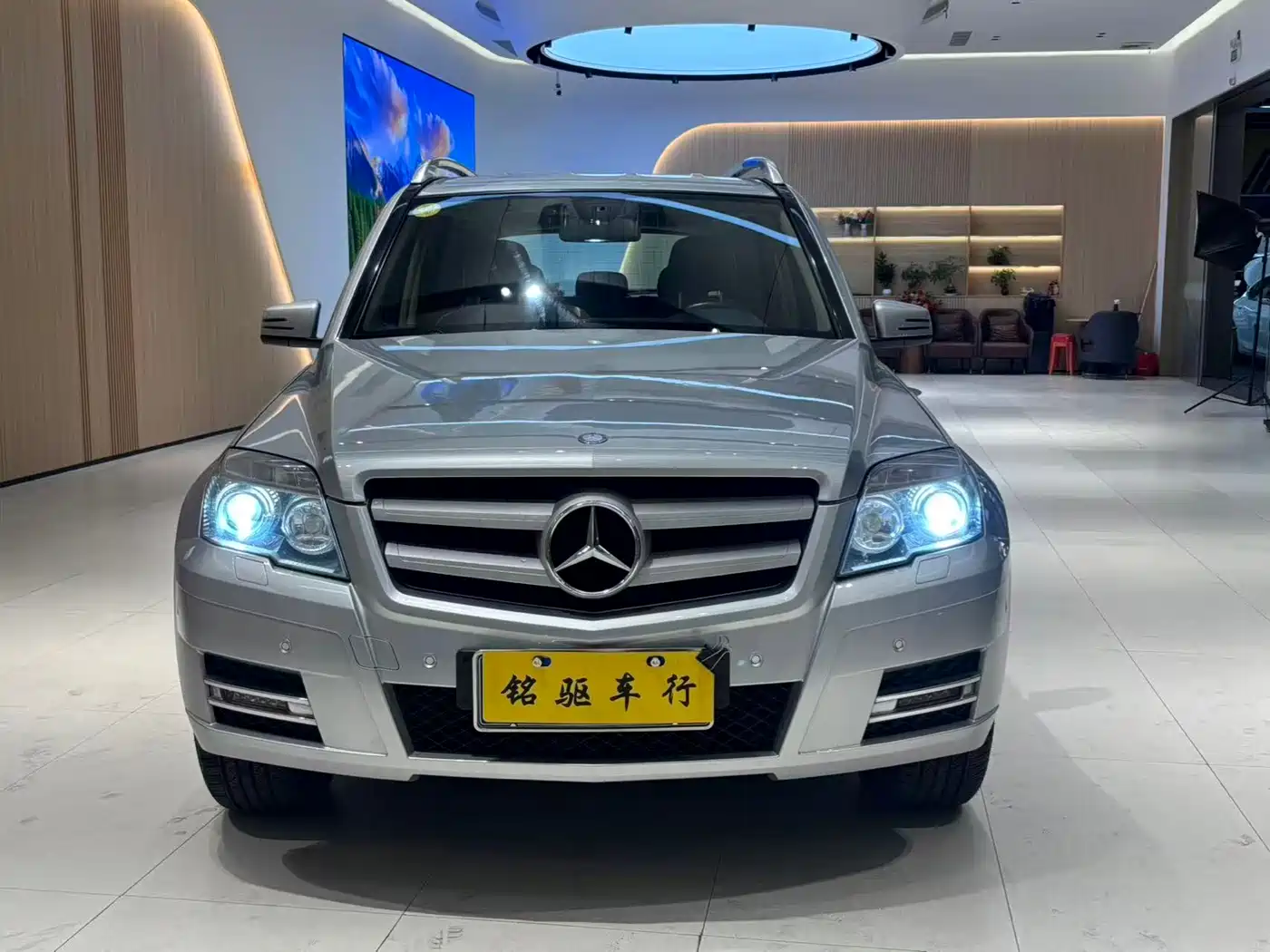 Mercedes-Benz GLK-Class (Import) 2010 GLK 300 4MATIC Fashion фото 2