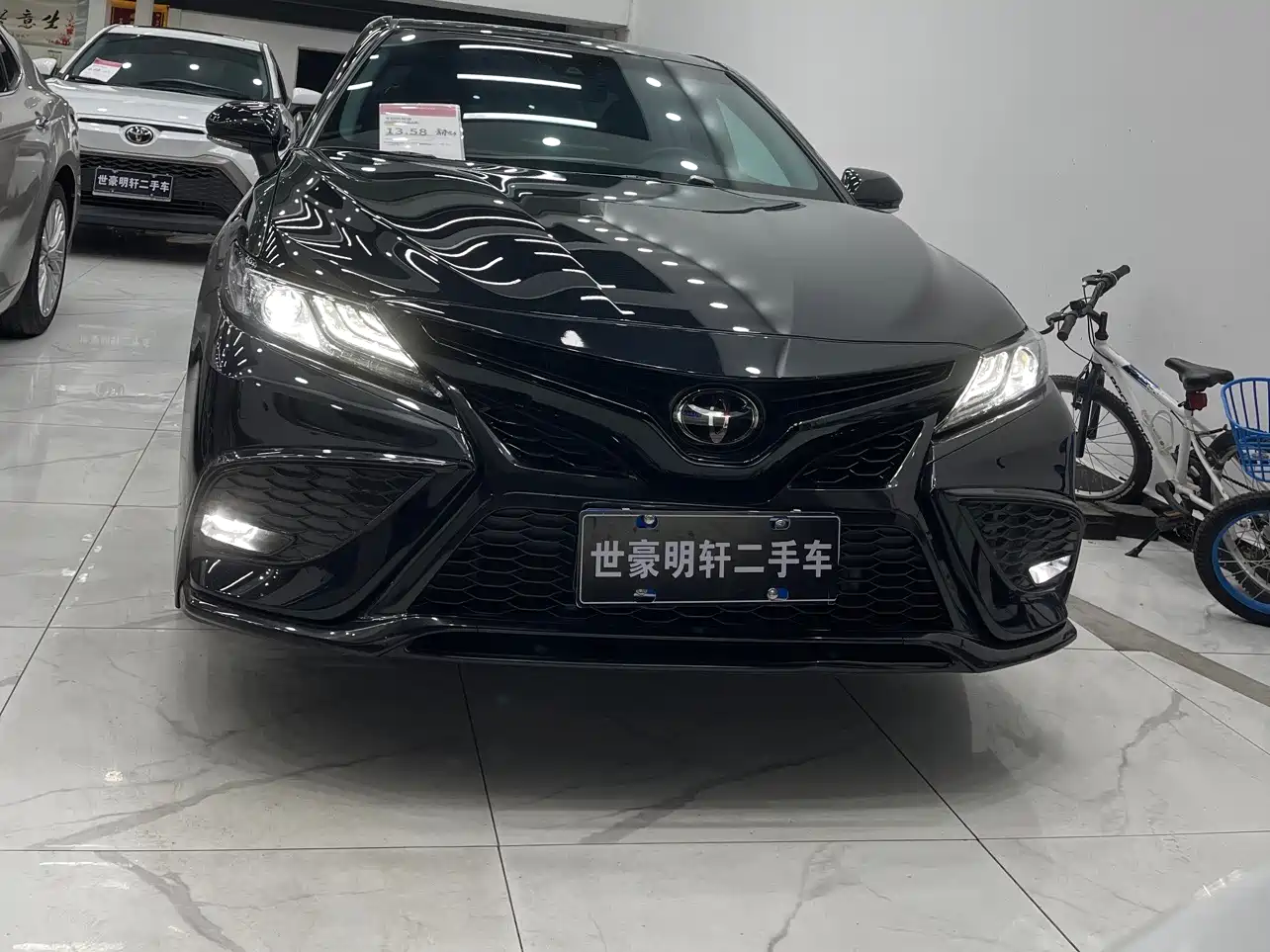 Toyota Camry 2022 2.0S Knight Edition фото 23