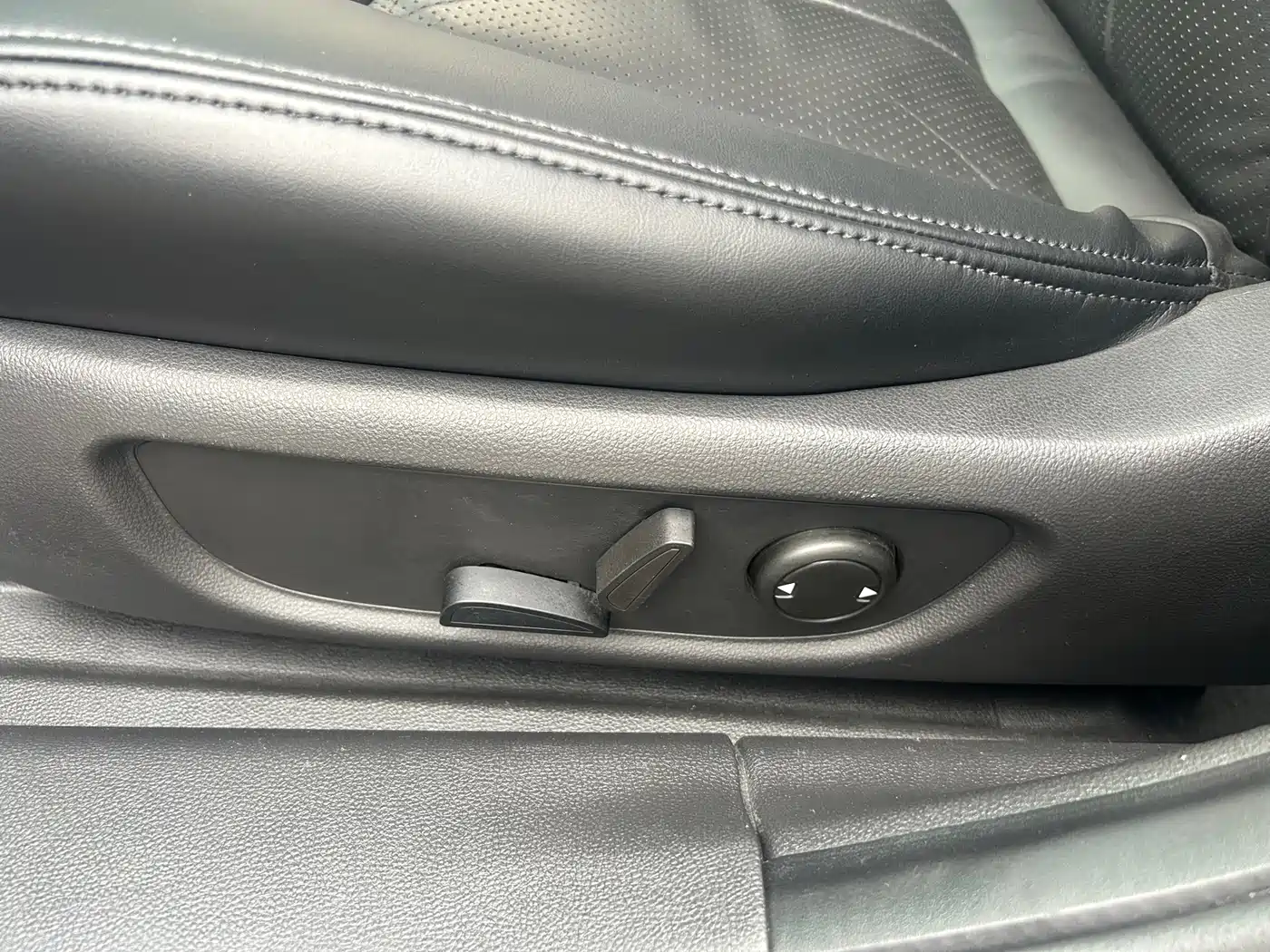Buick Park Avenue 2011 Boao Forum Commemorative Edition фото 11
