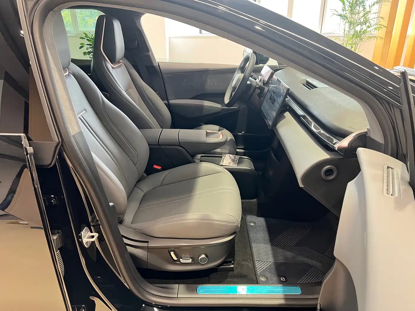 ZEEKR EXTREME KRYPTON X