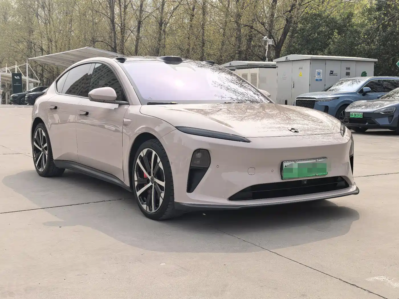 NIO NIO ET5