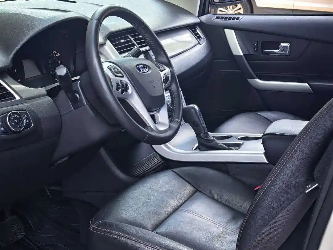 Ford Edge (Import) 2015 2012 2.0T Elite