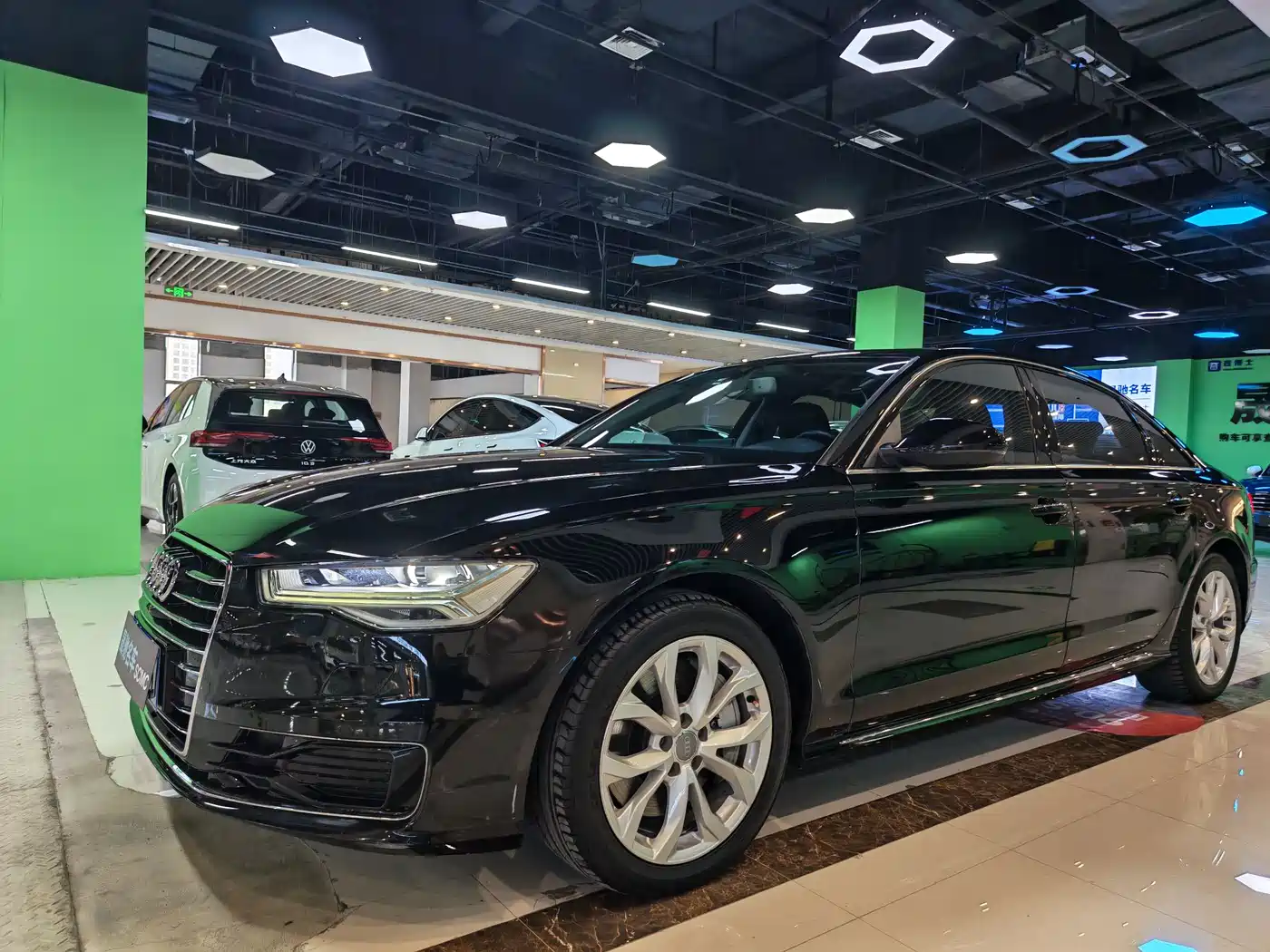 Audi A6L 2017 45 TFSI quattro Sport фото 2