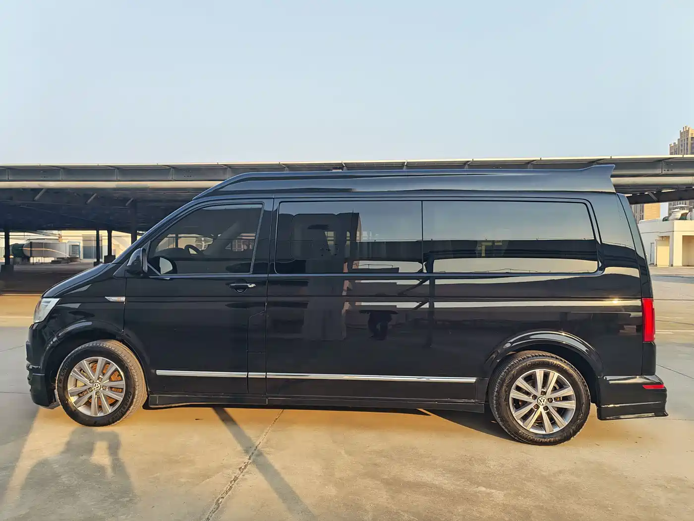 Volkswagen Caravelle 2019 2.0TSI 4WD Luxury 7-seater фото 35