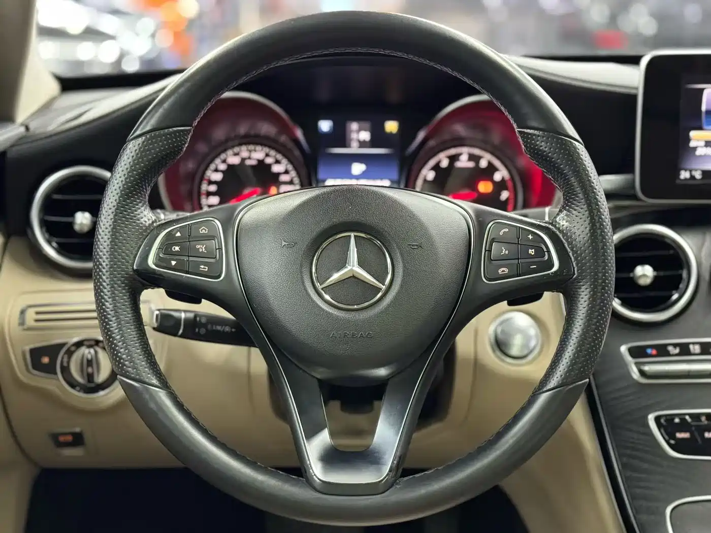Mercedes-Benz C-Class 2016 C 200 L Sport фото 5