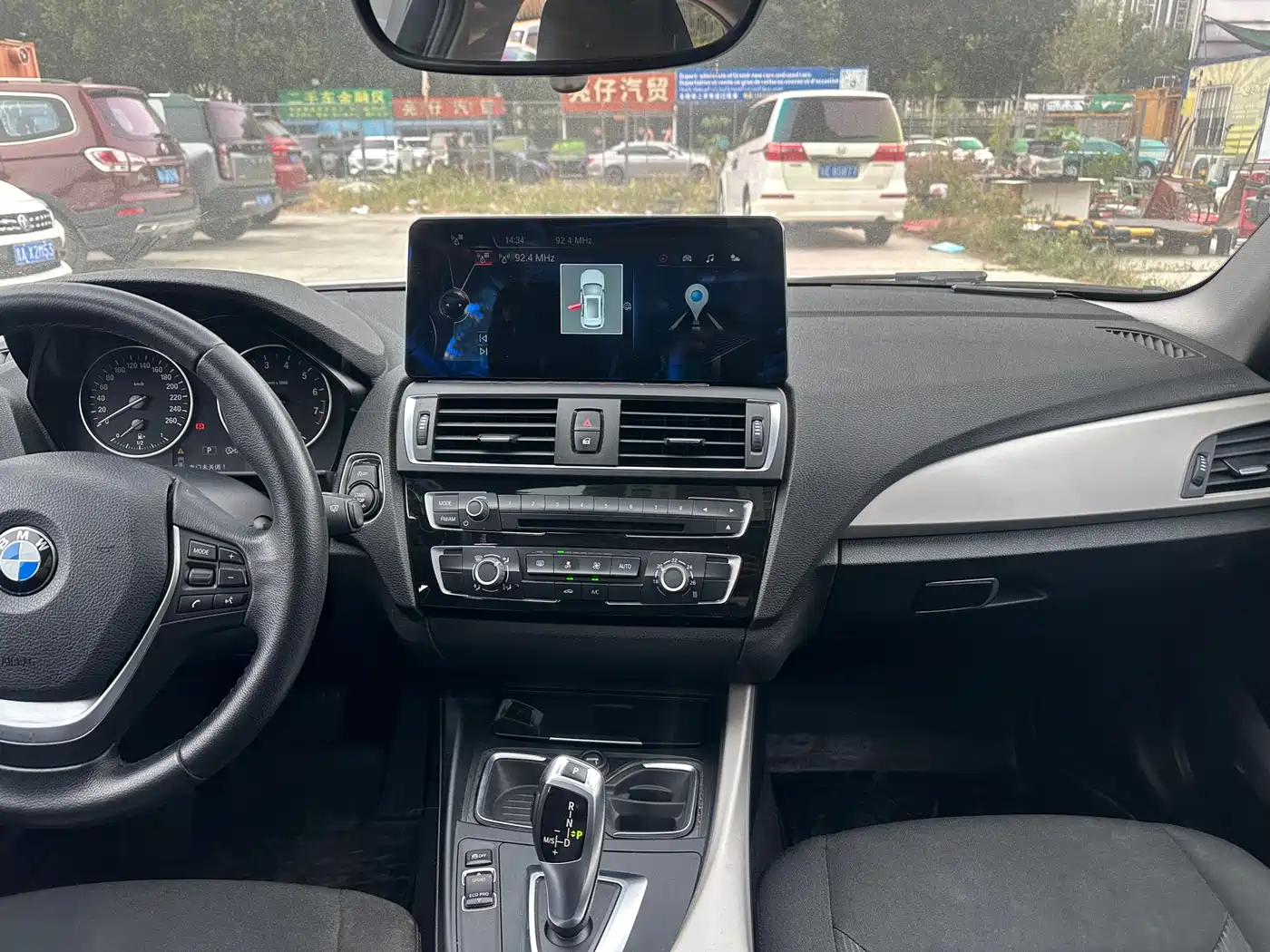 BMW 1 Series (Import) 2015 118i Leading фото 8