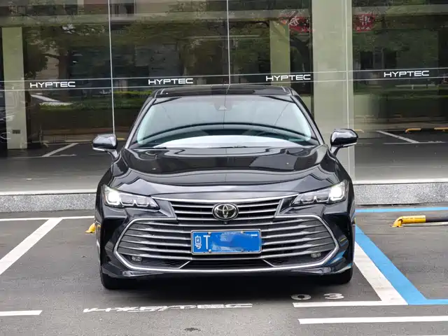 TOYOTA ASIAN DRAGON