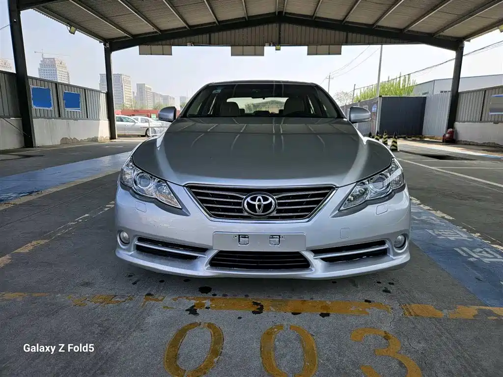 Toyota Reiz 2010 2.5S Elegance Elite Edition фото 3