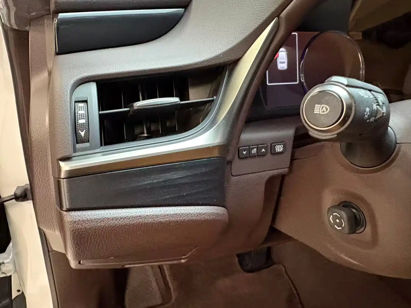 Lexus ES 2020 200 Excellence фото 14