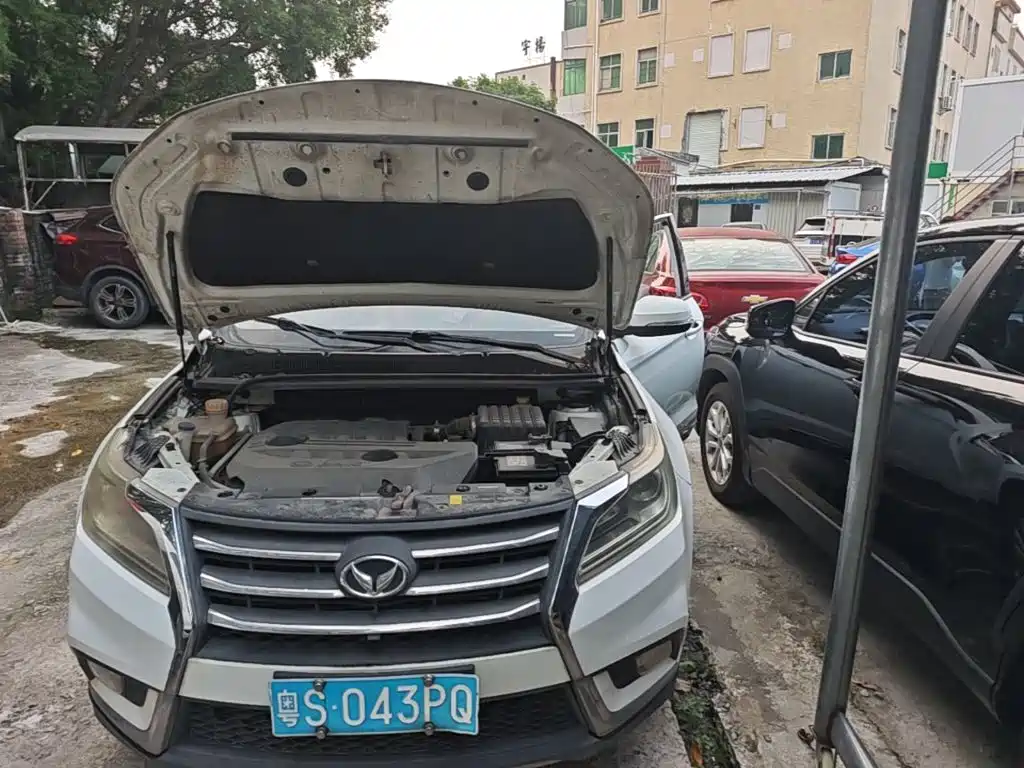 BAIC Huansu S6 2016 2017 1.5T CVT Delight