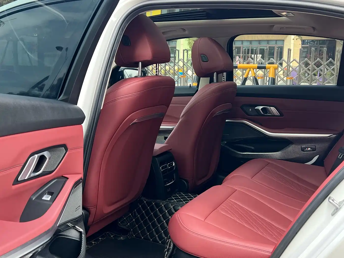 BMW 3-SERIES