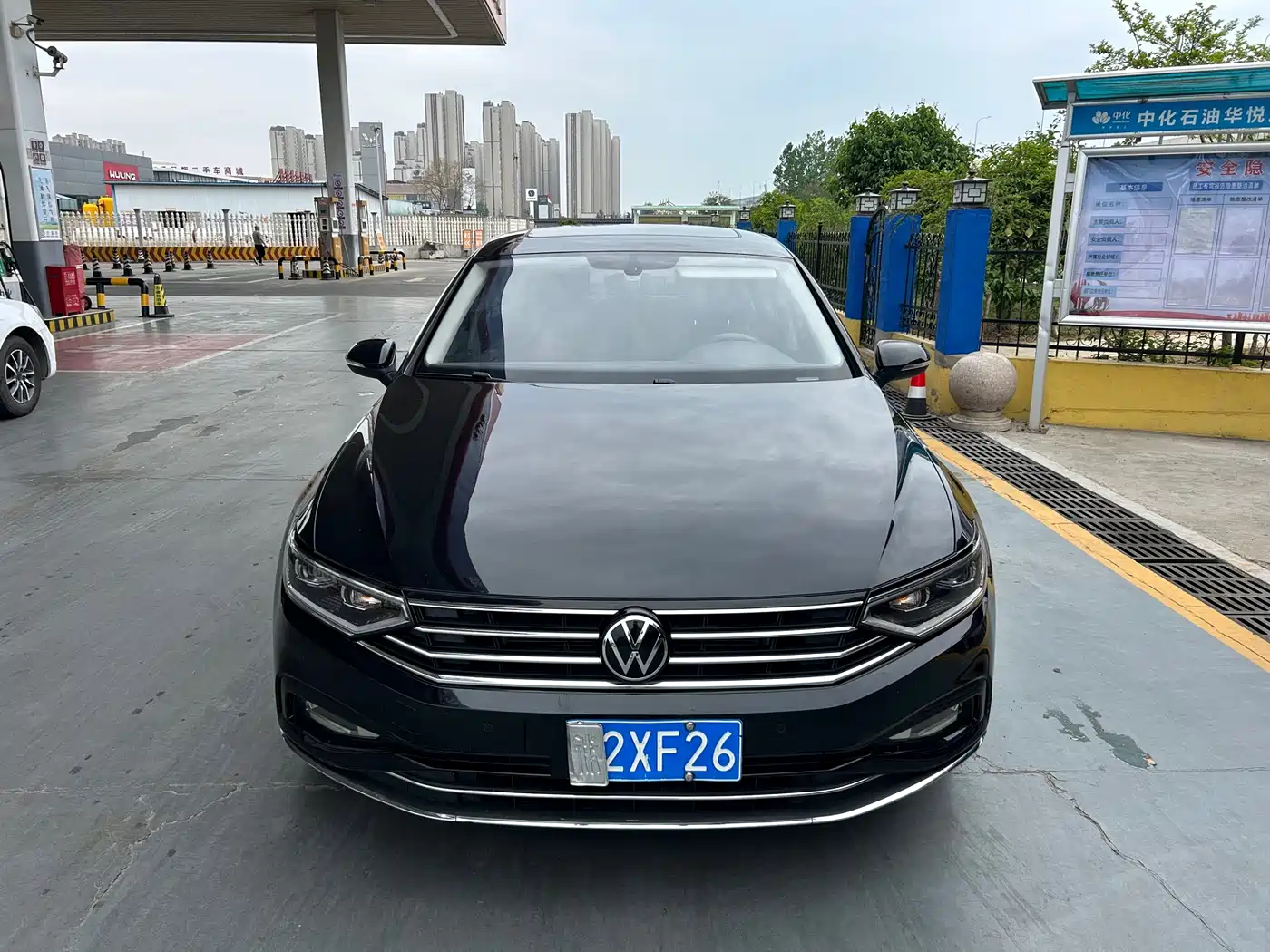 Volkswagen Magotan 2021 330TSI DSG 30th Anniversary Edition фото 2