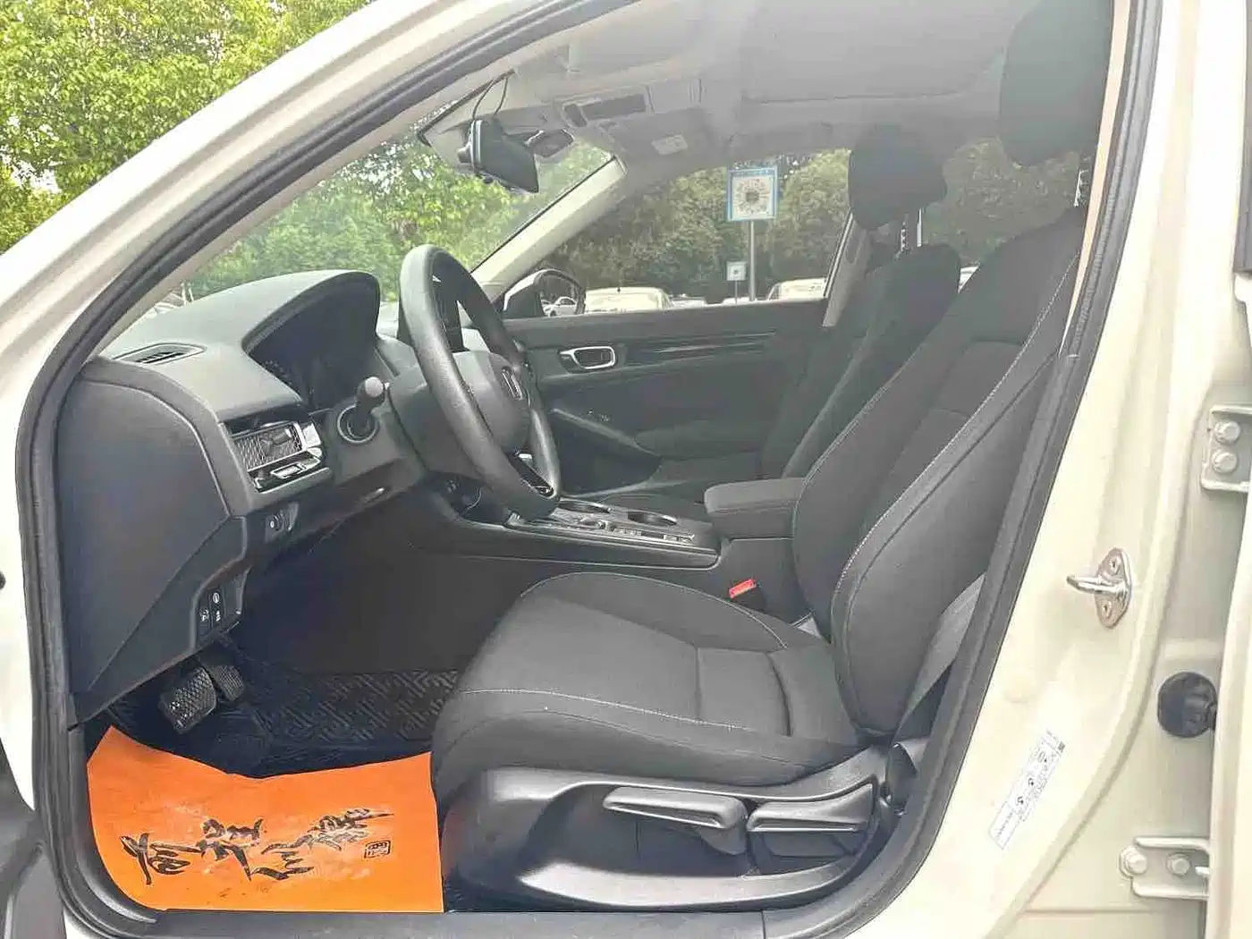 Honda Civic 2023 240TURBO CVT Dynamic Edition фото 13