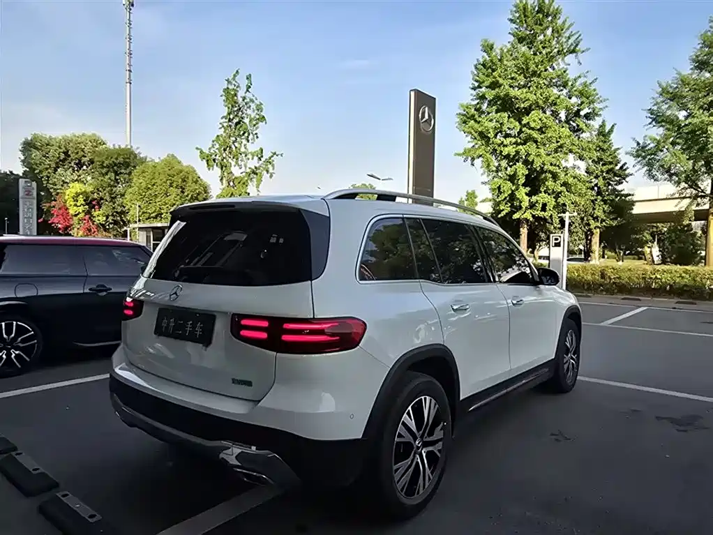 Mercedes-Benz GLB 2024 GLB 220 Dynamic фото 8