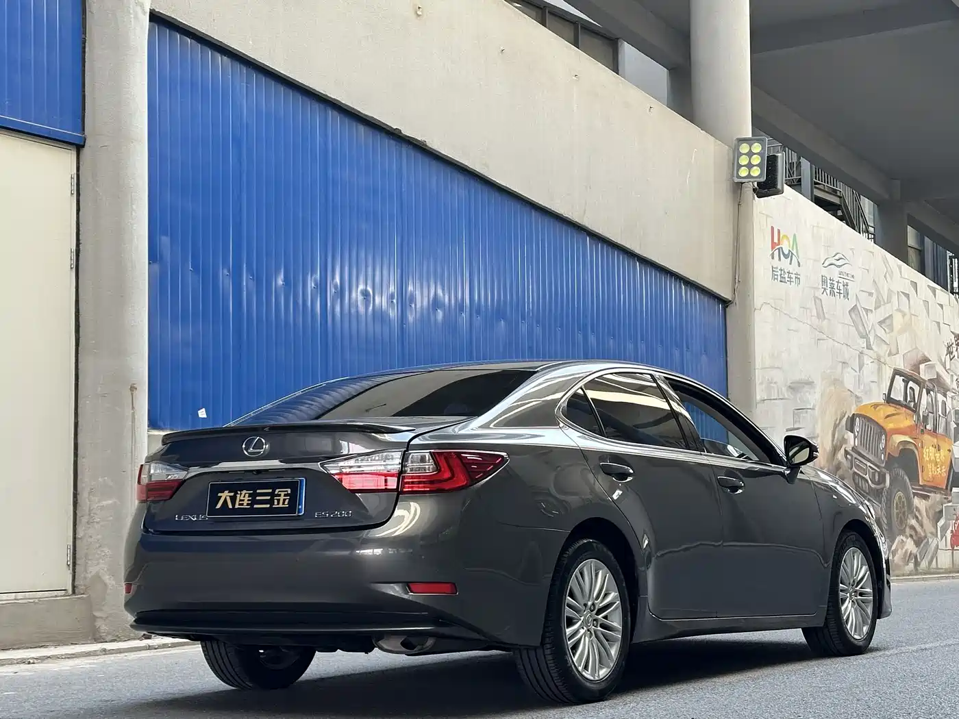 Lexus ES 2015 200 Elite Edition фото 9