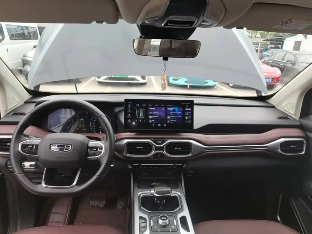 Geely Okavango 2022 2022 1.8TD DCT Luxury 7-Seater