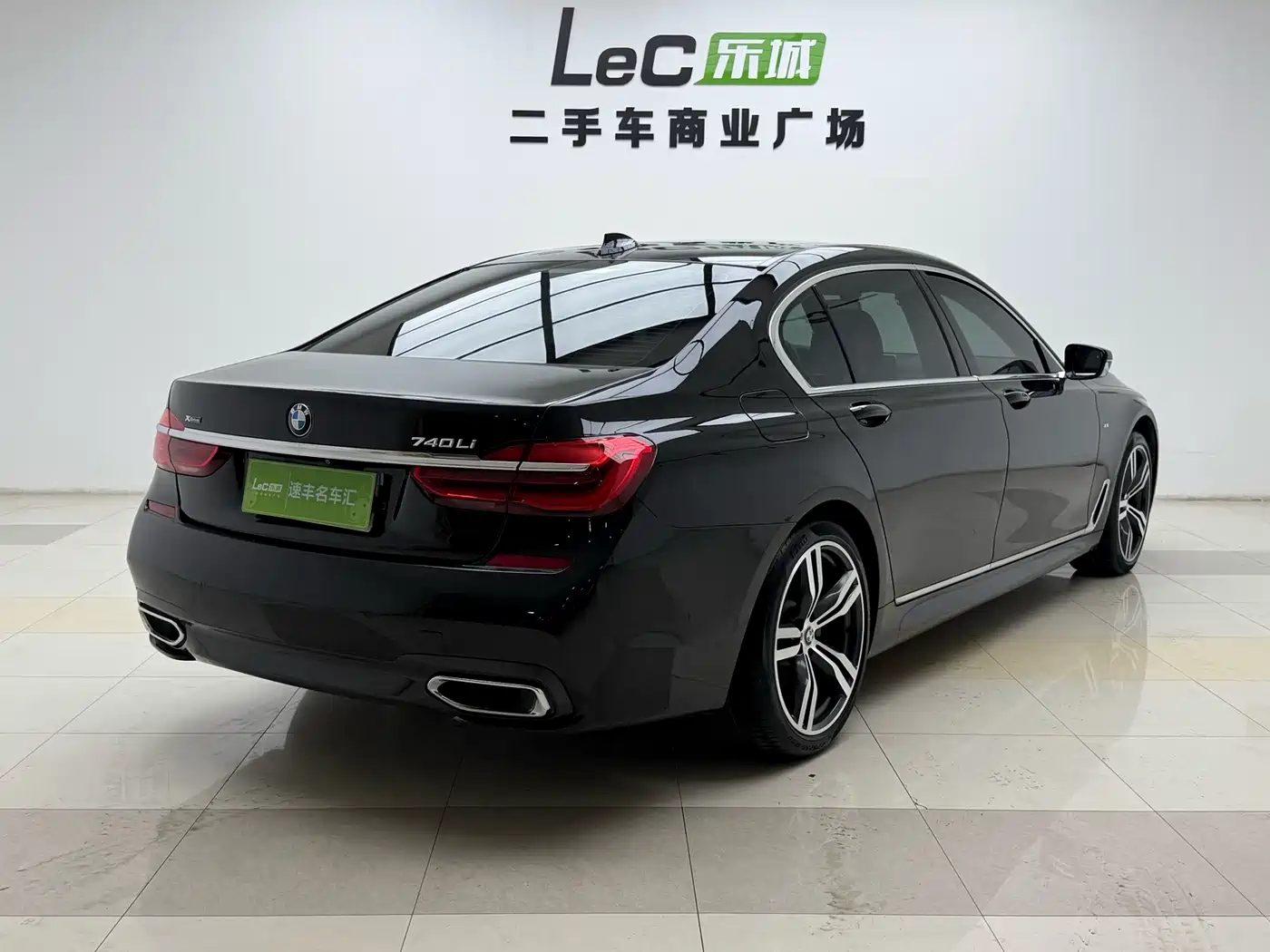 BMW 7 Series 2018 740Li xDrive Premium Type M Sport Package фото 5