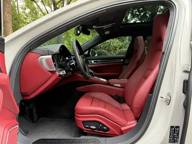 Porsche Panamera 2023 Panamera Executive Long Wheelbase Platinum Edition 2.9T — фото 5