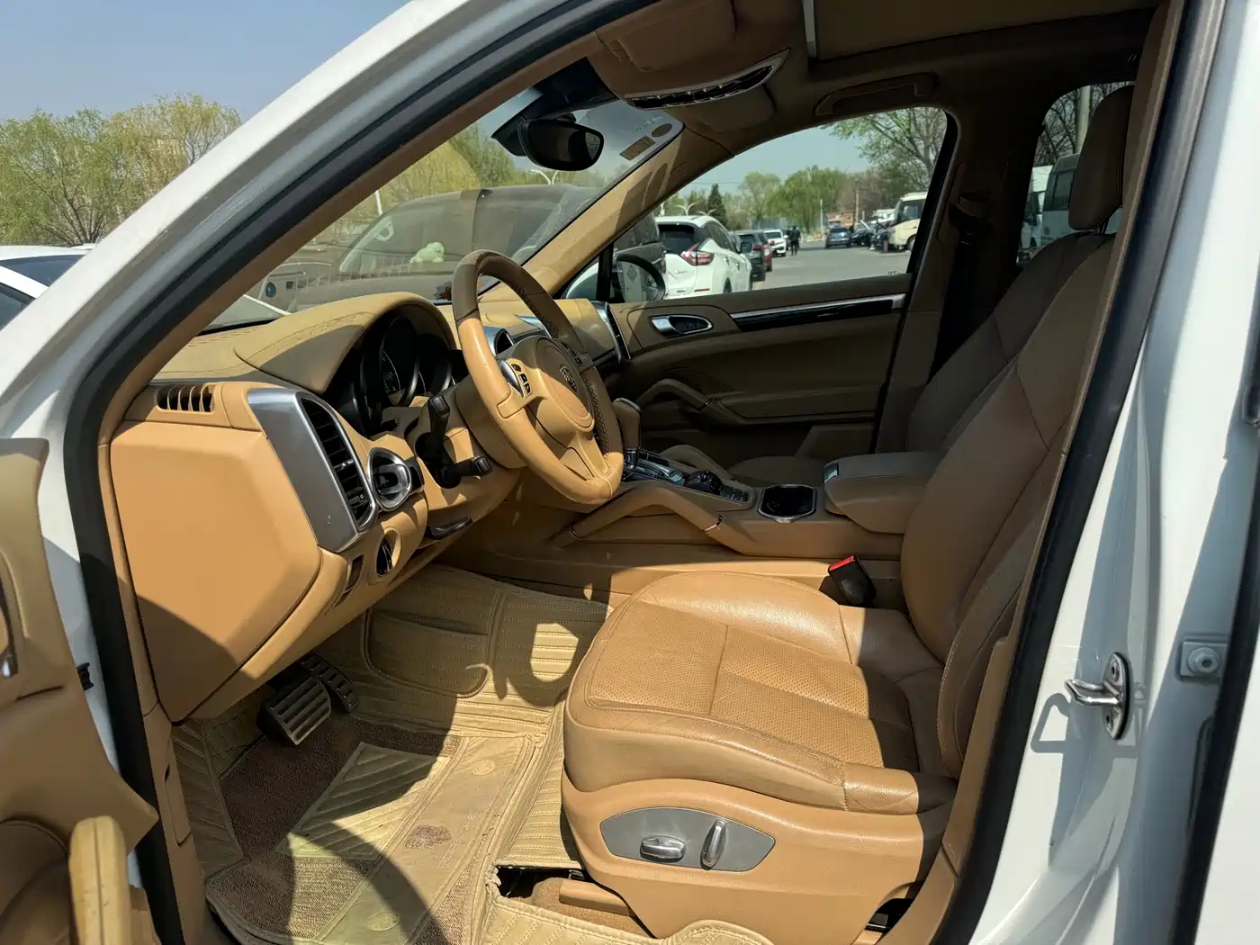 Porsche Cayenne 2014 Cayenne Platinum Edition 3.0T фото 7